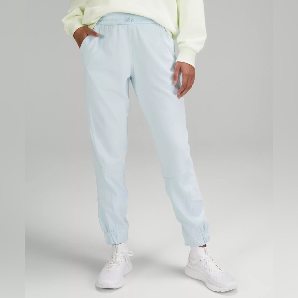 Lululemon Brushed Softstreme Ribbed High Rise Joggers 6 NEW